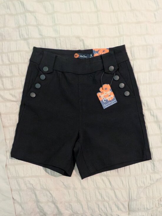 Indigo Poppy Pants - Indigo Poppy Black High-Waisted Sailor Shorts – Size 6 – New With Tags 🖤